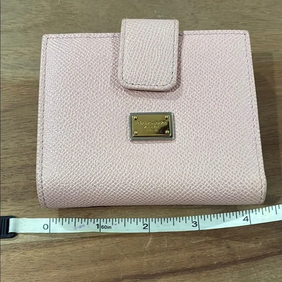 Dolce & Gabbana Pink Leather Wallet (Queen with crown)